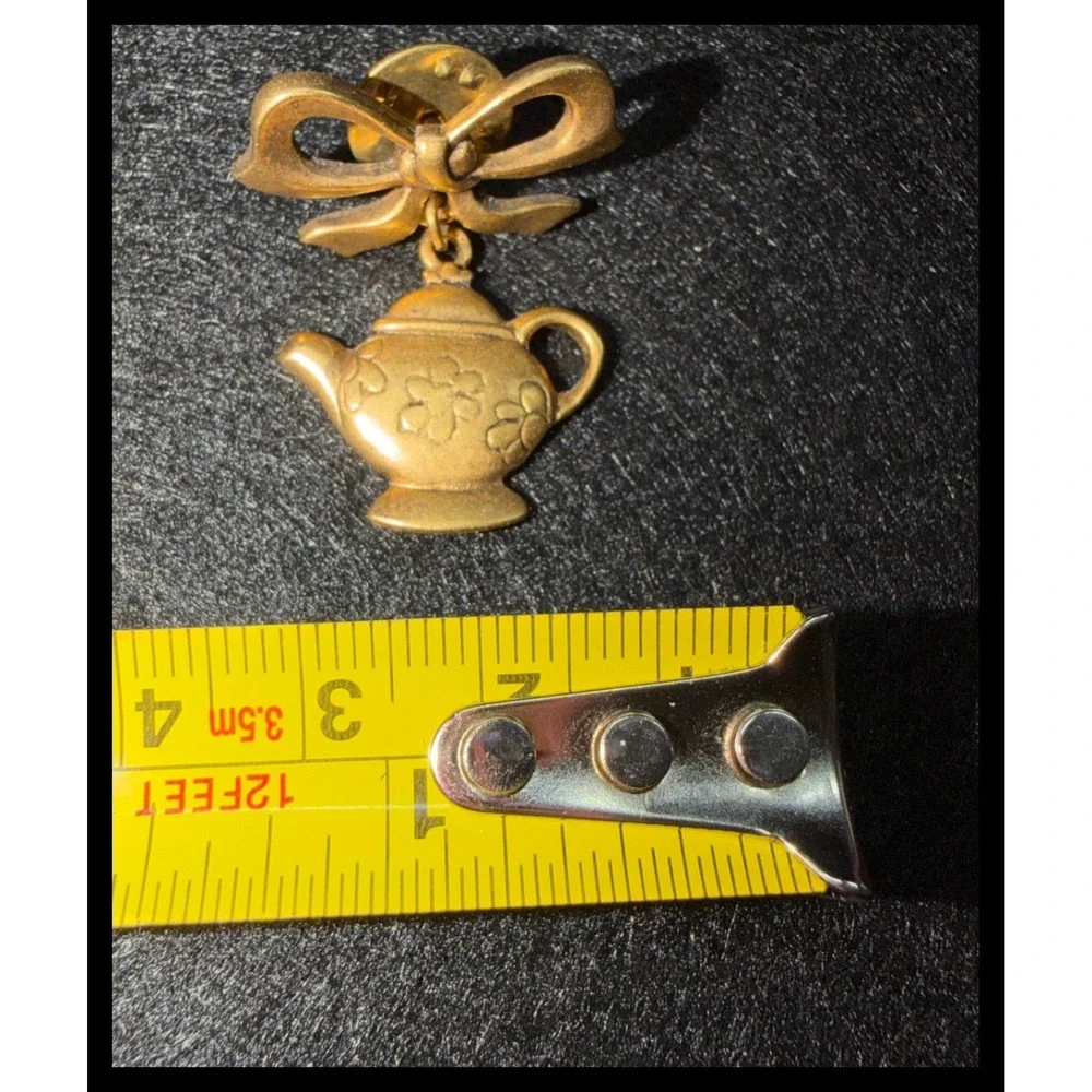 Monarch Creations Teapot Pin Womens Small Gold Bow Dangle Mother Gift